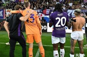 遭曼联无情抛弃！34岁德赫亚被提名意甲最佳获3年新约豪门抢他