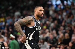 曝有多支球队联系利拉德 勇士也表达了兴趣