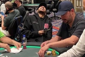 早报：曼城4000万欧签下狼队后卫努里 意大利取世预赛首胜