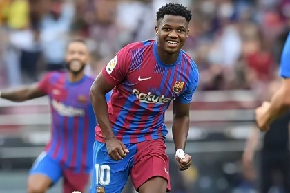 22岁泯然众人！法蒂将与巴塞罗那分道扬镳，下一站锁定法甲劲旅