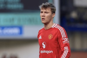 国米有意霍伊伦，曼联开启高价转会谈判